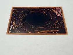 2002 Yugioh DDS-002 Dark Duel Stories Promo Dark Magician Prismatic Secret Rare - Image 3