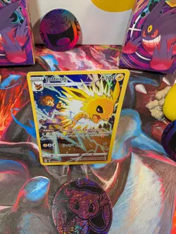 Jolteon TG04/TG30 Swsh09: Brilliant Stars Trainer Gallery Holo - Image 4