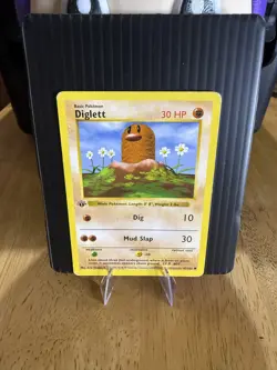 Shadowless 1st Edition Diglett Pokemon Card Base Set 1999 WOTC 47/102 - Image 1