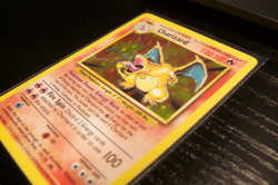 Pokemon 1995 Charizard Base Set Holo 4/102 - Image 4