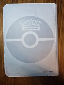 Ultra Pro Zippered PRO Binder 9-Pocket Pokemon Elite Series Lucario - Image 3