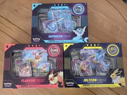 Pokemon TCG Vaporeon Jolteon Vaporeon VMAX Premium Collection Box Complete Set - Image 1