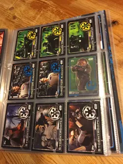 Star Wars ROGUE ONE Collector Binder Incomplete TOPPS Disney - Image 4