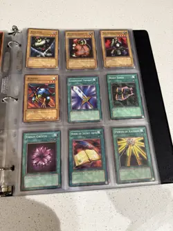 Yugioh Collection Near complete - LOB (Legend Of Blue Eyes white dragon) - 1996 - Image 5