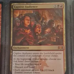 Captive Audience War of the Spark 160/259 Mythic Regular English 2019 - Image 2
