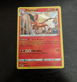 Charizard 010/078 Pokemon GO Holo - Image 1