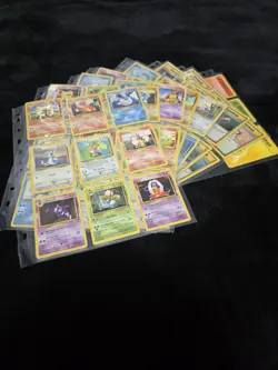 🔥 Complete Original Base Set 1999 Common Uncommon Pokemon Cards WOTC Vintage - Image 1
