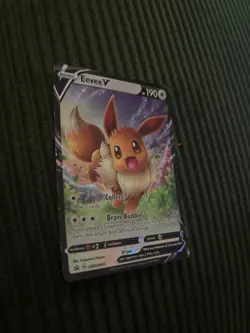 Eevee V SWSH065 SWSH: Sword & Shield Promo Cards Holo - Image 2