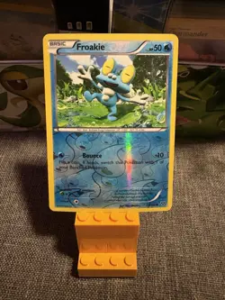 Froakie 39/146 XY Base Pokemon Card Reverse Holo 2014 - Image 1