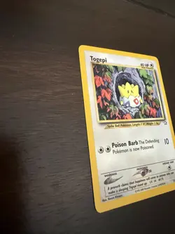 Pokemon Neo Genesis Togepi Card 51/111 - Image 3