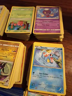 Pokemon Lot Of Approx. 700 Cards - Image 2