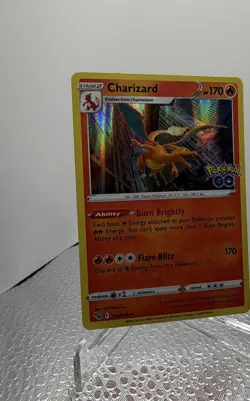 Charizard 010/078 Pokemon GO Holo - Image 1