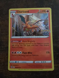 Charizard 010/078 Pokemon GO Holo - Image 1
