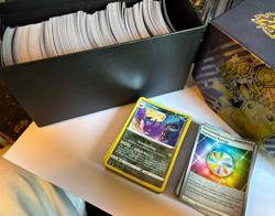 Pokemon TCG Bulk Card Lot - 500 HOLO/ REVERSE HOLO Cards Only - Image 1