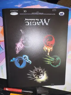 Magic The Gathering Ultra Pro 20 Page Binder USED 2013. - Image 2