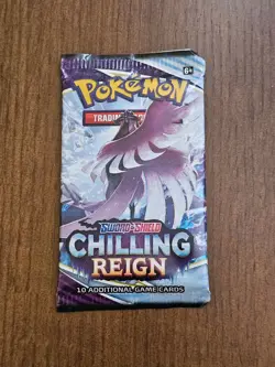 Pokemon TCG Sword & Shield Chilling Reign Booster Pack English x1 Articuno Cover - Image 1