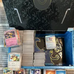 MASSIVE 2500 Pokemon Card Bulk Lot + ETB Box - Phantasmal Flames, 600 Holo/Rev - Image 2