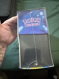 Chaos Rising Pokemon Center Exclusive Elite Trainer Box - Image 3
