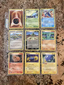 Lot of 18 Pokemon Trading Cards 2007 Plastic Sleeve Holo Foil Shiftry Rainbow - Image 3