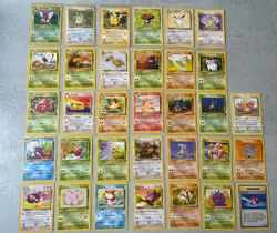 Pokemon TCG Jungle 1999 x33 Card Bundle Including Holo Rare No Duplicates - Image 1