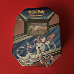 2022 TCG Pokemon Sylveon V-Heroes Tin - Image 1