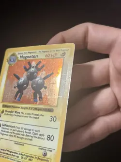 Magneton 009/102 Base Set (Shadowless) Holo Pokemon TCG - HP - Image 4