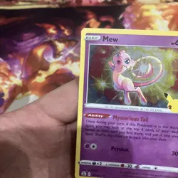 Mew 011/025 - Celebrations 25th - Pokemon TCG Card Holo Rare Pokemon NM (5) - Image 2