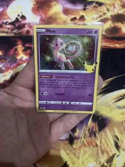 Mew 011/025 - Celebrations 25th - Pokemon TCG Card Holo Rare Pokemon NM (2) - Image 1