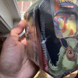 Pokemon Eevee Evolutions Flareon V Tin Sealed Evolving Skies - Image 3