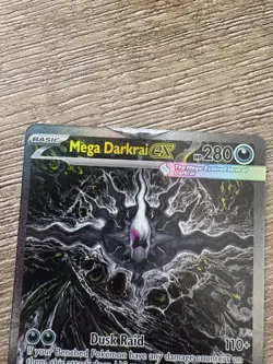 DAMAGED ** Mega Darkrai ex SIR 116/084 Pitch Black - Image 3