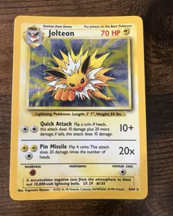 Jolteon 4/64 Jungle Unlimited Holo Rare English 1999 Pokemon TCG Card 70 HP - Image 1