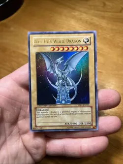 Konami Yu-Gi-Oh! TCG Blue-Eyes White Dragon YAP1-EN001 Ultra Rare Holo VLP/NM - Image 1