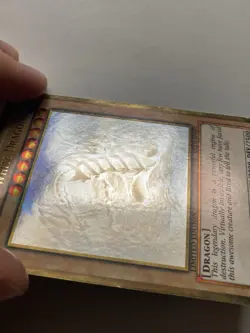 Yu-Gi-Oh! TCG Blue-Eyes White Dragon Gold Ghost Rare Card GLD5-EN001 LP LTD ED. - Image 5