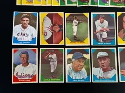 (62) dif 1960 Fleer Baseball vintage cards lot, EX+, *SEWALL* - Image 2