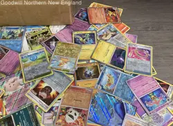 2.5LB Lot of Various Pokemon Cards CCG TCG Mixed Trading Cards - Image 3
