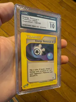 (POP 7) CGC 10 GEM MINT Pidgey 2002 Expedition 123/165 Pokemon Card - Image 1