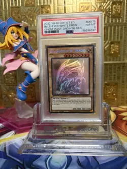 Yu-Gi-Oh Blauaugiger Weißer Drache Ghost Rare PSA 8 GFP2-DE175 NM 1. Auflage - Image 3