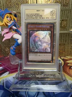 Yu-Gi-Oh Dunkles Magier-Madchen Ghost Rare GSG 9 no PSA GFP2-DE177 Mint - Image 1