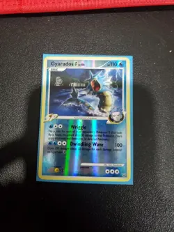 Gyrados G Reverse Holo 30/127 MP Pokemon TCG Platinum card - Image 1