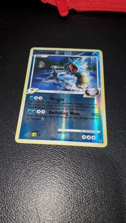 Gyrados G Reverse Holo 30/127 MP Pokemon TCG Platinum card - Image 2