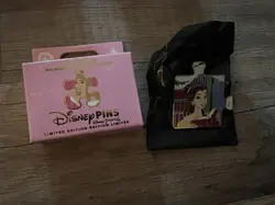 Belle from Beauty & the Beast Disney Princess Character Puzzle LE 270 Disney Pin - Image 1