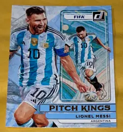 2022-23 Panini Donruss FIFA Lionel Messi Pitch Kings #1 Argentina⚽ “GOAT”🔥 - Image 4