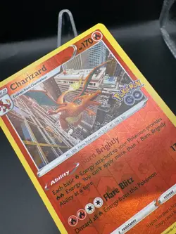 Charizard 010/078 Pokemon GO Reverse Holo NM - Image 4