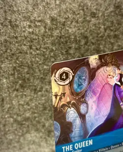 Disney Lorcana - The Queen - Mirror Seeker (EPIC) - 219/204 - Fabled- Holo NM!!! - Image 2