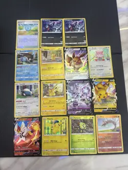 Pokemon GO Card Bundle Job Lot 200+ Cards V, Holos, Reverse Holos, Pikachu - Image 2