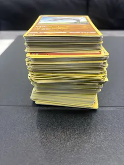 Pokemon GO Card Bundle Job Lot 200+ Cards V, Holos, Reverse Holos, Pikachu - Image 3
