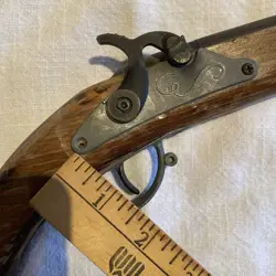 Vintage Disneyland Disney Wooden Pirates Frontierland Pistol Cap Gun 19 In. 1981 - Image 3