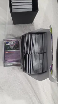 Pokemon Pitch Black Bulk Cards - Image 2
