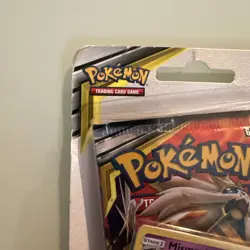Pokemon TCG - Sun & Moon Cosmic Eclipse Single Booster Blister Pack (Mismagius) - Image 4