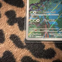 Ivysaur 167/165 Scarlet & Violet 151 Illustration Rare Full Art Holo Pokemon TCG - Image 4